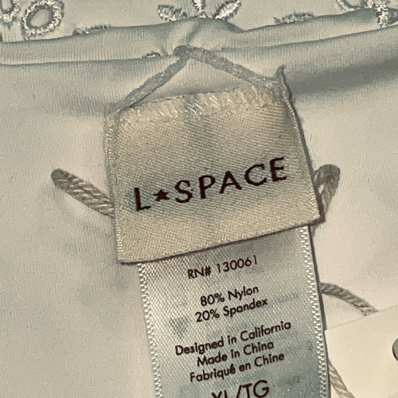 L*Space Marina Eyelet One Piece Swimsuit white XL - Picture 13 of 13